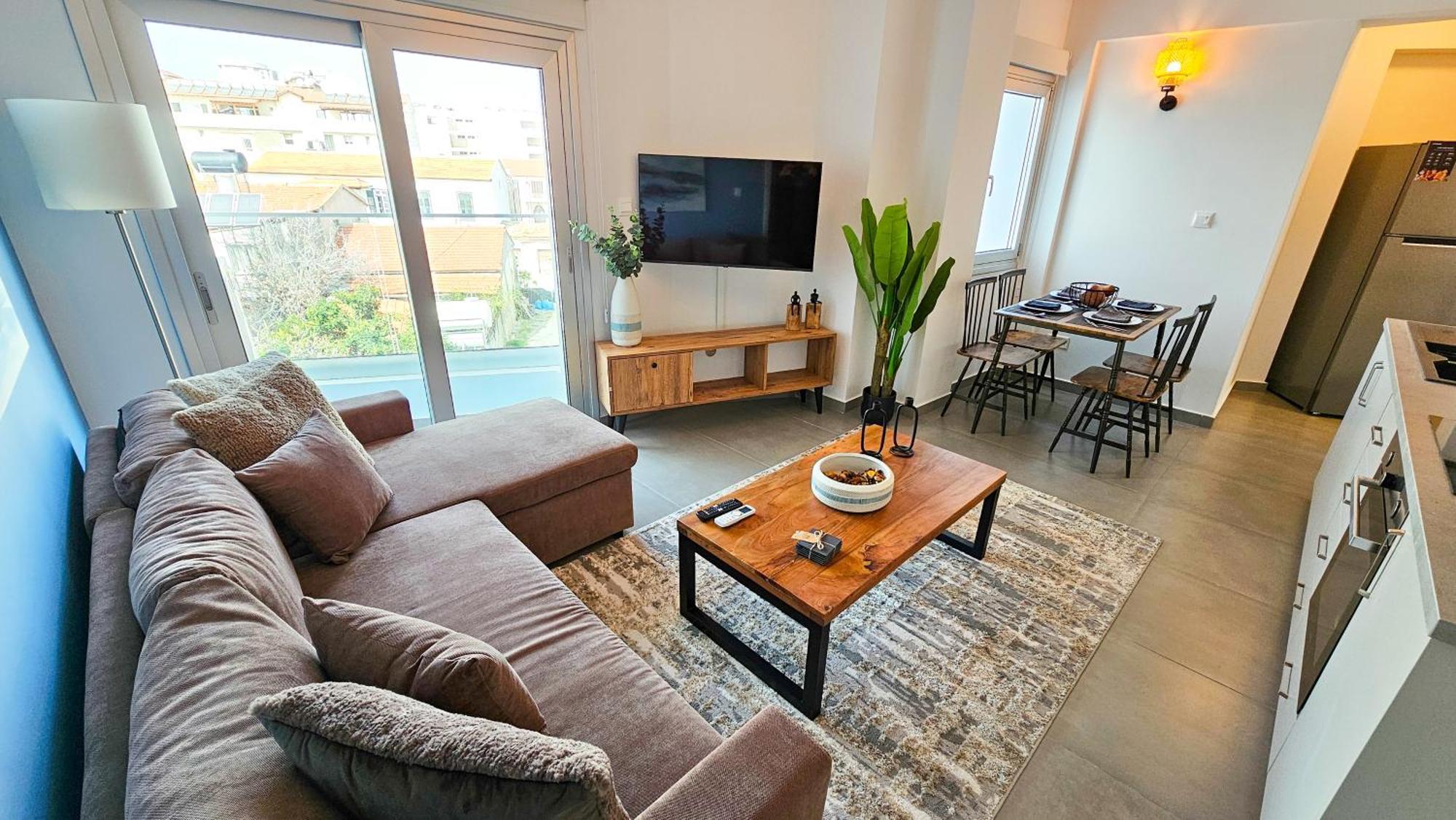 Sealife Citycenter Residences Larnaca Eksteriør billede