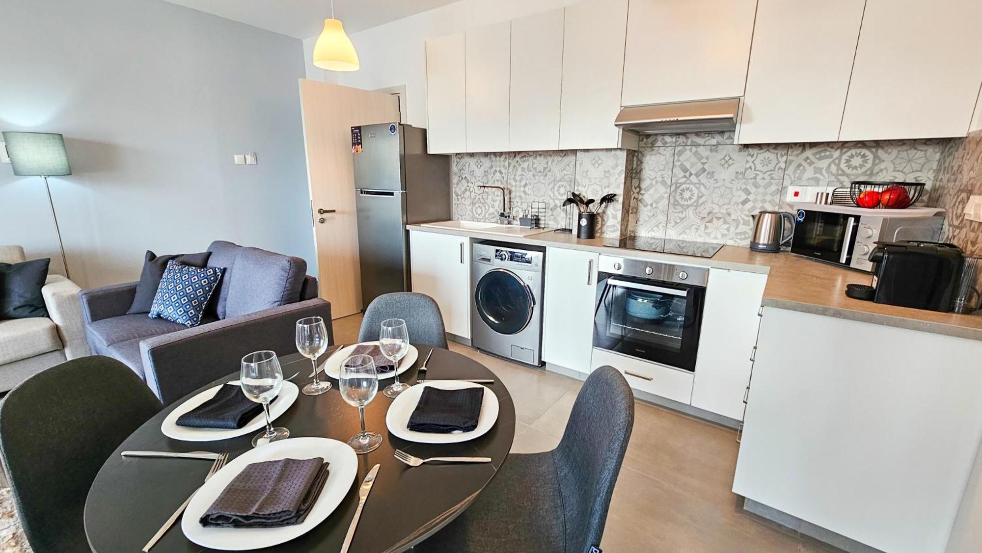 Sealife Citycenter Residences Larnaca Eksteriør billede