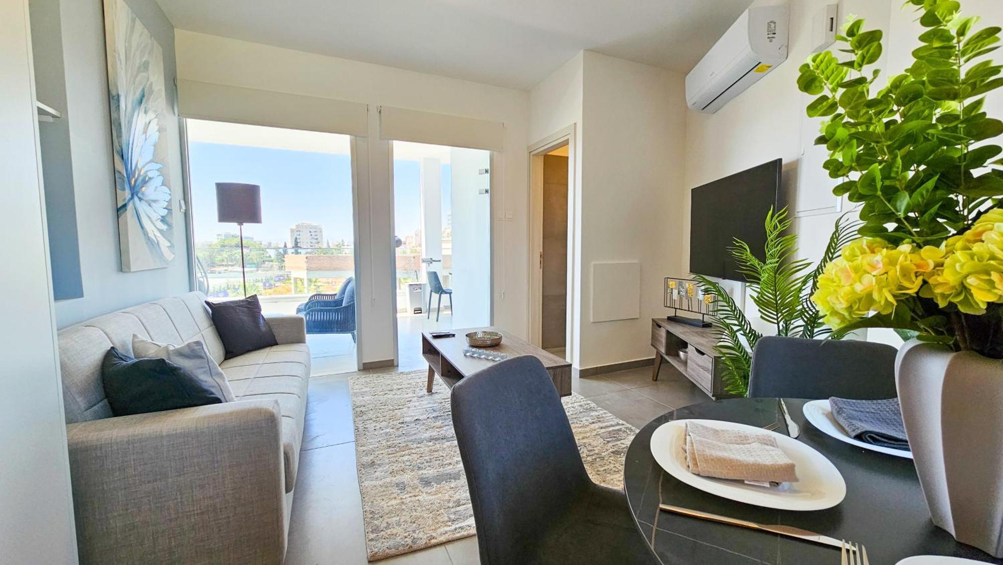 Sealife Citycenter Residences Larnaca Eksteriør billede
