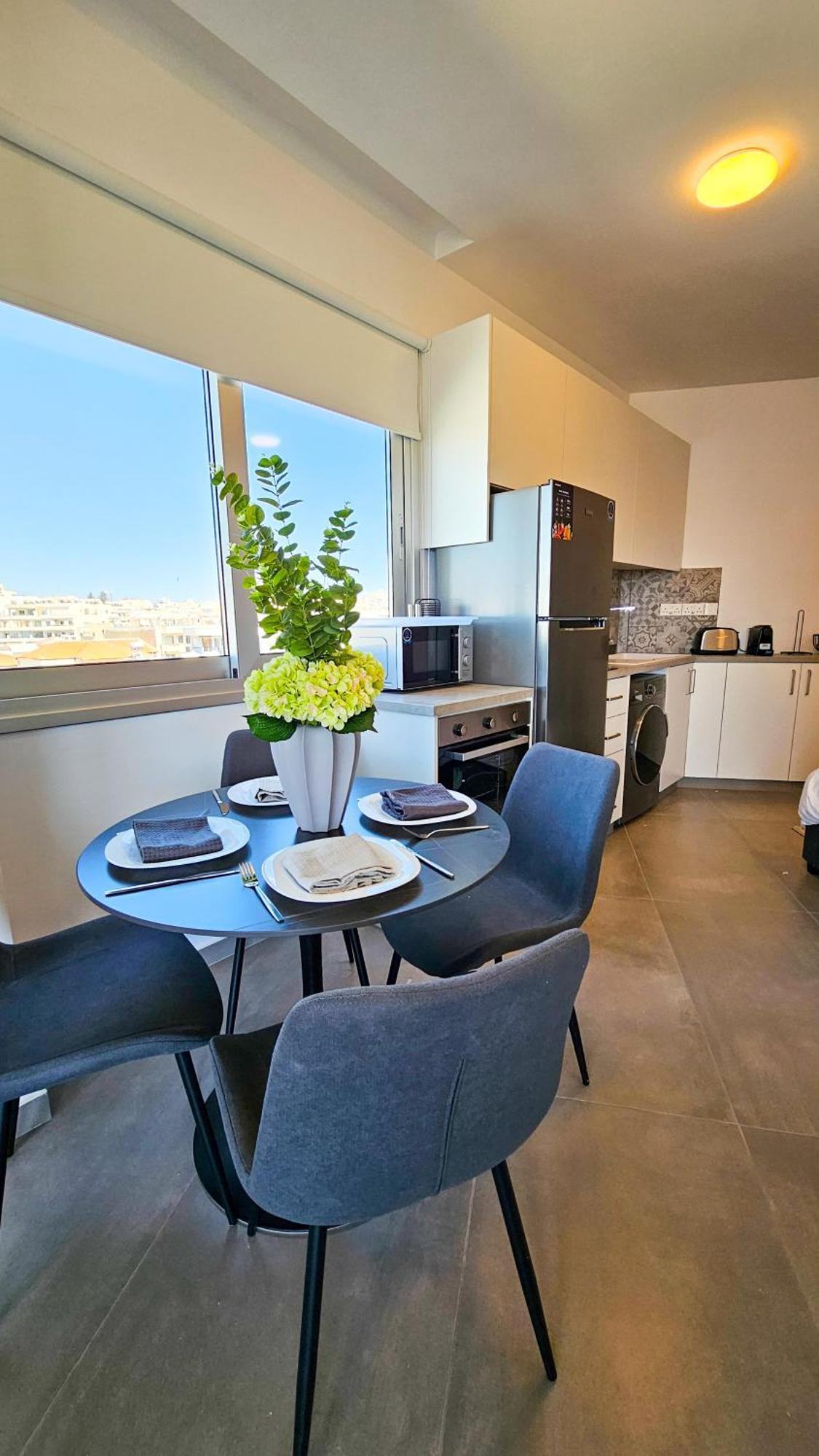 Sealife Citycenter Residences Larnaca Eksteriør billede